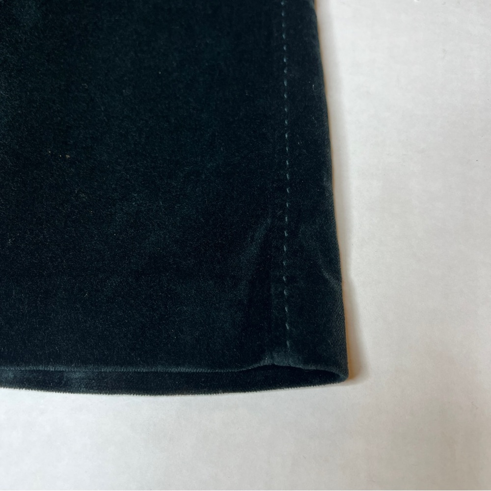 Free People Oxanna Deep Jewel Green Velvet Flare Pants
Size 27 - Picture 4 of 11